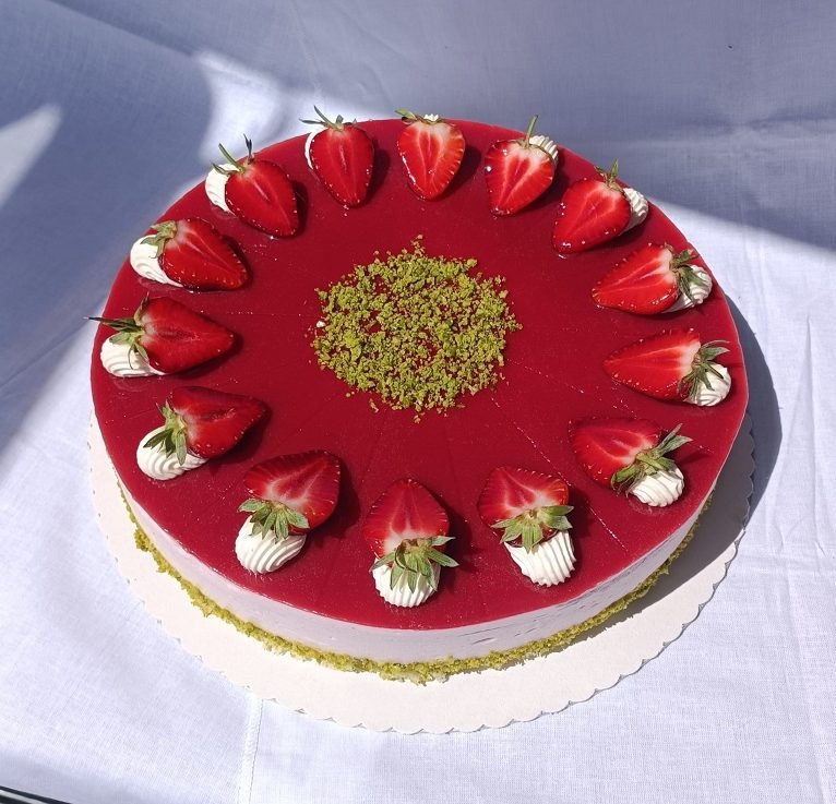 Erdbeer-Sahne-Torte